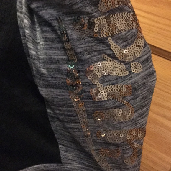 Three Quarter sleeve PINK shirt - Picture 3 of 3